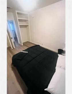 Van Nuys Hostel | Van Nuys Downtown Paradise
