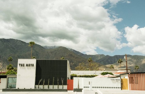 Uptown Design District Villa | Villa ∙ 16 bedrooms ∙ 36 guests