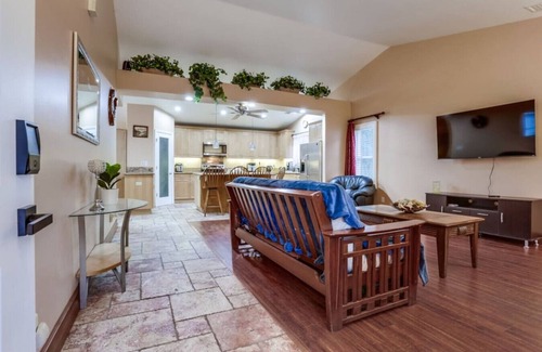 Kit Carson House | Villa Bernardo -4BR- Game Room & Family Fun!