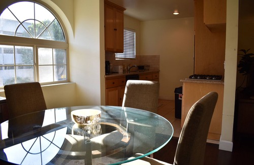 Beverly Hills Apartment | Walk everywhere in Beverly Hills, Cozy 1 bedroom
