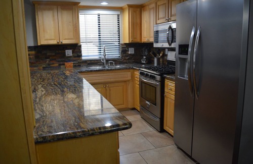 Summit Estates Condo | Walk to Snow Summit 3b 2b condo WiFi Sleeps 8