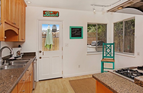 Del Mar House | Walking distance to the beach! - Beach Dreams