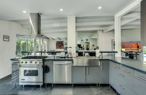 Warm Sands House | Warm Sands Palm Springs Mid-Century