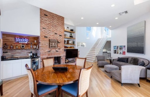 Silver Strand House | "Windswept" Ultra Luxe Ocean Front Beach House. First time offered