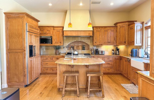 Santa Rosa House | Wine Country Lux Villa w/Hot Tub and Pool