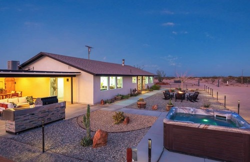 Joshua Tree House | Winters Haven | Hot Tub, Sauna, Pool,Desert Views