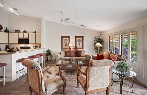 Palm Desert Condo | Woodhaven Great Views on the Golf Course