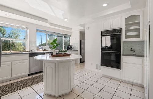Northeast House | Zen Santa Monica 3Bd/3.5Bath Villa w/Guest House