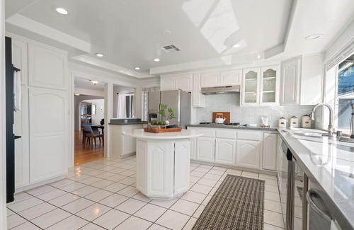Northeast House | Zen Santa Monica 3Bd/3.5Bath Villa w/Guest House