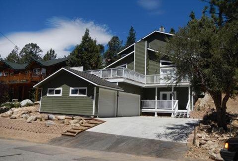 Whispering Forest House | 040 Bear Lake Retreat Home
