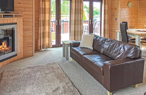 Scawton Ski Chalet | 1 bedroom accommodation in Easingwold
