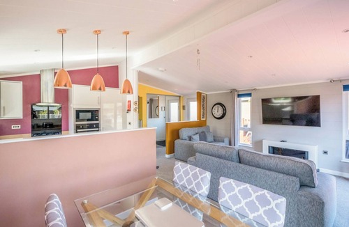 Carnforth Ski Chalet | 1 bedroom accommodation in Carnforth