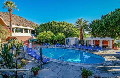 Historic Tennis Club Condo | 1-BR Condo near Palm Canyon Drive | Pools + Spa