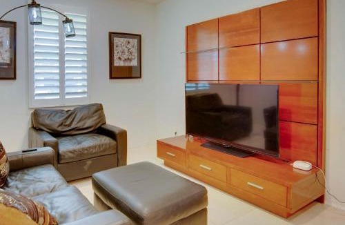Sun City Apartment | 1 Mi to Heritage Lake Park Duplex with Patio!