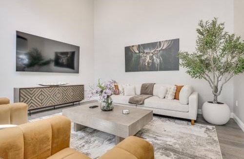 Lake Arrowhead House | 1 Mi to Lake Arrowhead! Luxe Group Getaway