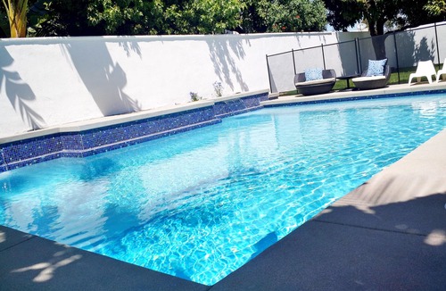Southwest Anaheim House | 10 Bd Disneyland Pool Home WOW Frozen & Superhero Kids Rooms! Vacashine Homes!
