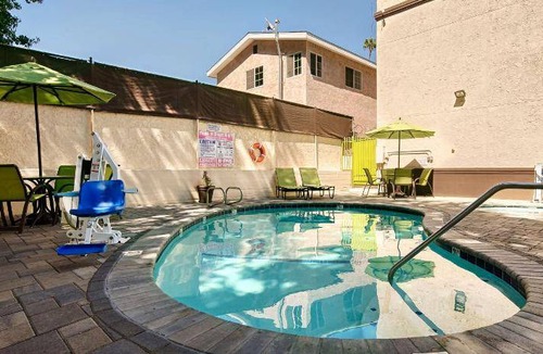 Eagle Rock Hotel | 100 m² Hotel ∙ 127 guests