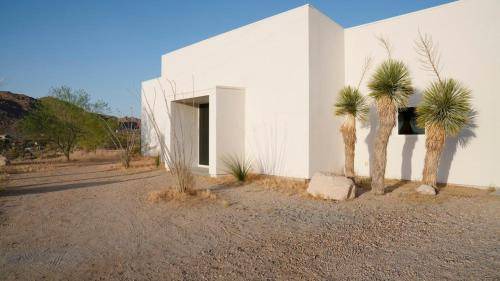 Joshua Tree Villa | 1000 m² Villa ∙ 3 bedrooms ∙ 10 guests