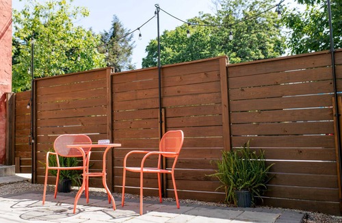 Historic Downtown Lancaster Apartment | 102 m² Apartment ∙ 2 bedrooms ∙ 4 guests