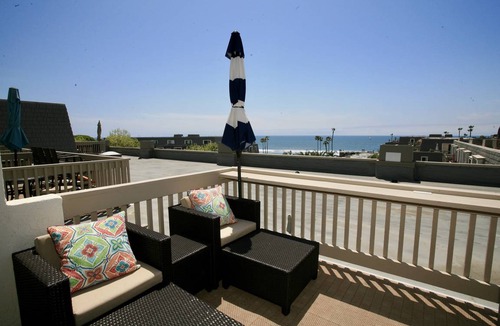 Townsite Condo | 102 m² Condo ∙ 2 bedrooms ∙ 6 guests
