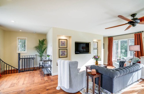 Carmel House | 102 m² House ∙ 2 bedrooms ∙ 6 guests