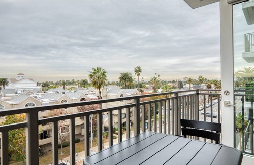 Downtown Long Beach Apartment | 109 m² Apartment ∙ 2 bedrooms ∙ 4 guests