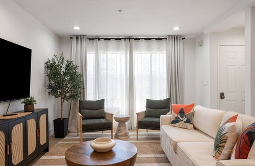 Monterey Park House | 10mins DTLA+Top Golf+Foodie Haven+WD+P