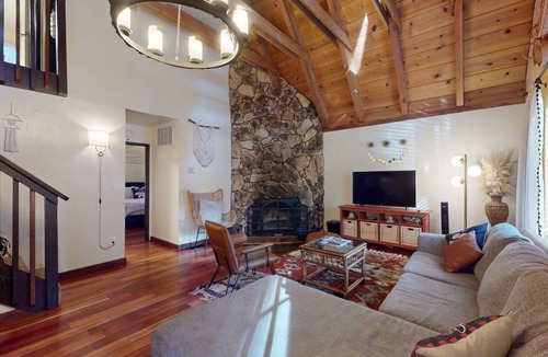 Black Bart Cabin | 110 m² Cabin ∙ 3 bedrooms ∙ 6 guests