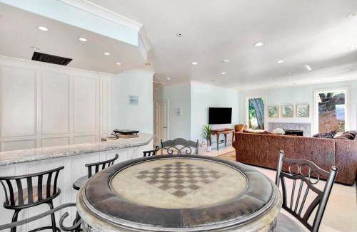 Morgan Hill Bed & Breakfast | 111 m² Bed and breakfast ∙ 2 bedrooms ∙ 6 guests
