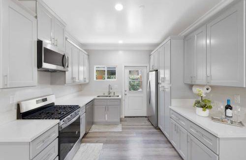 Temple City House | 111 m² House ∙ 2 bedrooms ∙ 12 guests