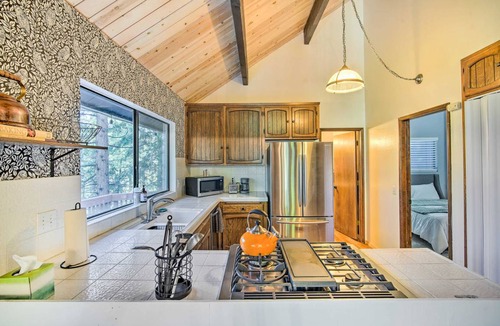 Twin Peaks House | 111 m² House ∙ 3 bedrooms ∙ 7 guests