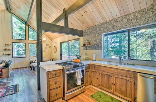 Twin Peaks House | 111 m² House ∙ 3 bedrooms ∙ 7 guests