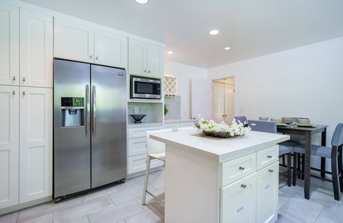 Sherman Oaks House | 111 Sherman Oaks entire home near Universal Studios with Tesla Charger