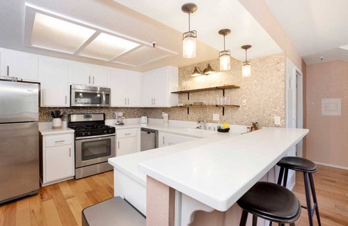 Summit Estates Condo | 112 m² Condo ∙ 2 bedrooms ∙ 6 guests