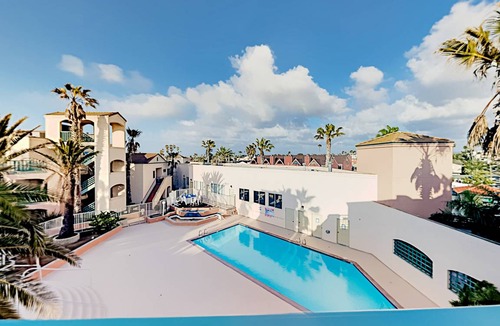 Imperial Beach Condo | 113 m² Condo ∙ 2 bedrooms ∙ 6 guests