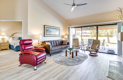 Palm Desert Apartment | 115 m² Apartment ∙ 2 bedrooms ∙ 4 guests