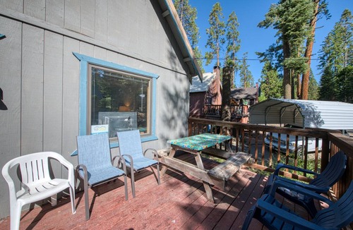 West Village Cabin | 116 m² Cabin ∙ 4 bedrooms ∙ 8 guests