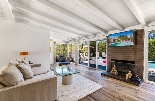 Magnesia Falls Cove House | 116 m² House ∙ 2 bedrooms ∙ 6 guests