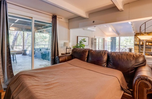 Kaweah House | 120 m² House ∙ 3 bedrooms ∙ 12 guests