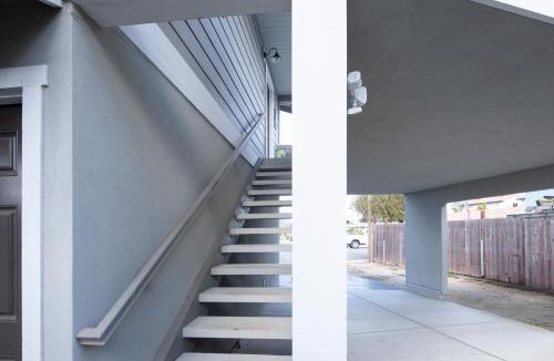 Oceano Apartment | 1203 Russ Court