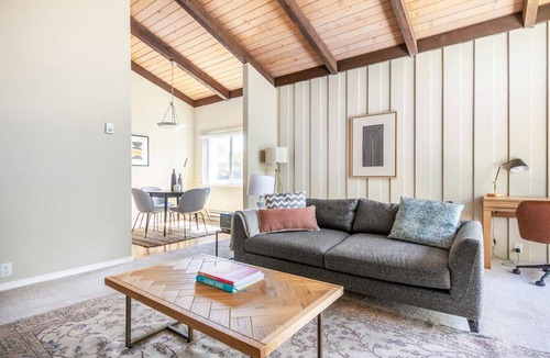 Mountain View Apartment | 121 m² Apartment ∙ 3 bedrooms ∙ 6 guests