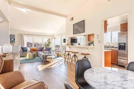 Gas Lamp Section House | 121 m² House ∙ 3 bedrooms ∙ 7 guests