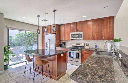 Palm Desert Apartment | 123 m² Apartment ∙ 2 bedrooms ∙ 4 guests