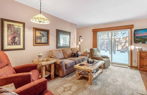 Sugarloaf House | 124 m² House ∙ 2 bedrooms ∙ 6 guests
