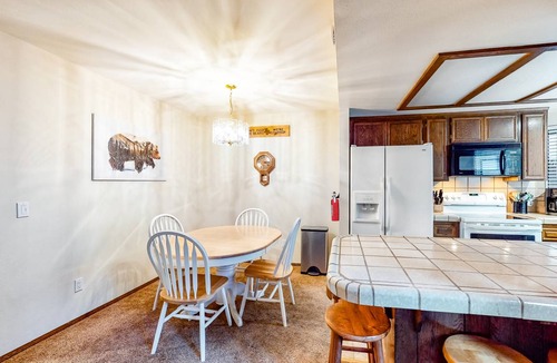 Summit Estates House | 134 m² House ∙ 2 bedrooms ∙ 6 guests