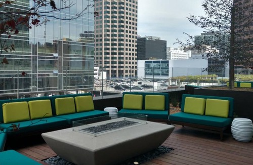 Downtown Los Angeles Hotel | 135 m² Hotel ∙ 127 guests