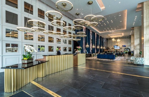 Downtown Los Angeles Hotel | 135 m² Hotel ∙ 127 guests