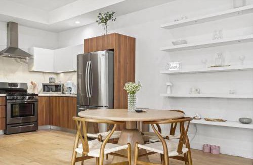 McLaughlin House | 137 m² House ∙ 2 bedrooms ∙ 5 guests