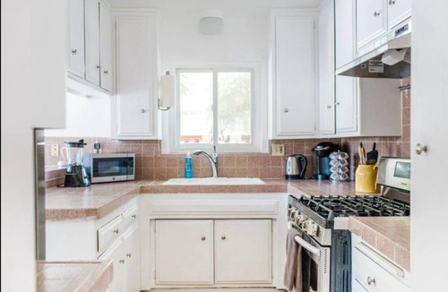 Torrance House | 139 m² House ∙ 3 bedrooms ∙ 6 guests