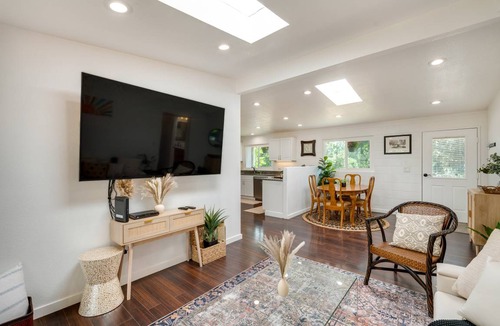 Meadow Vista House | 139 m² House ∙ 3 bedrooms ∙ 8 guests